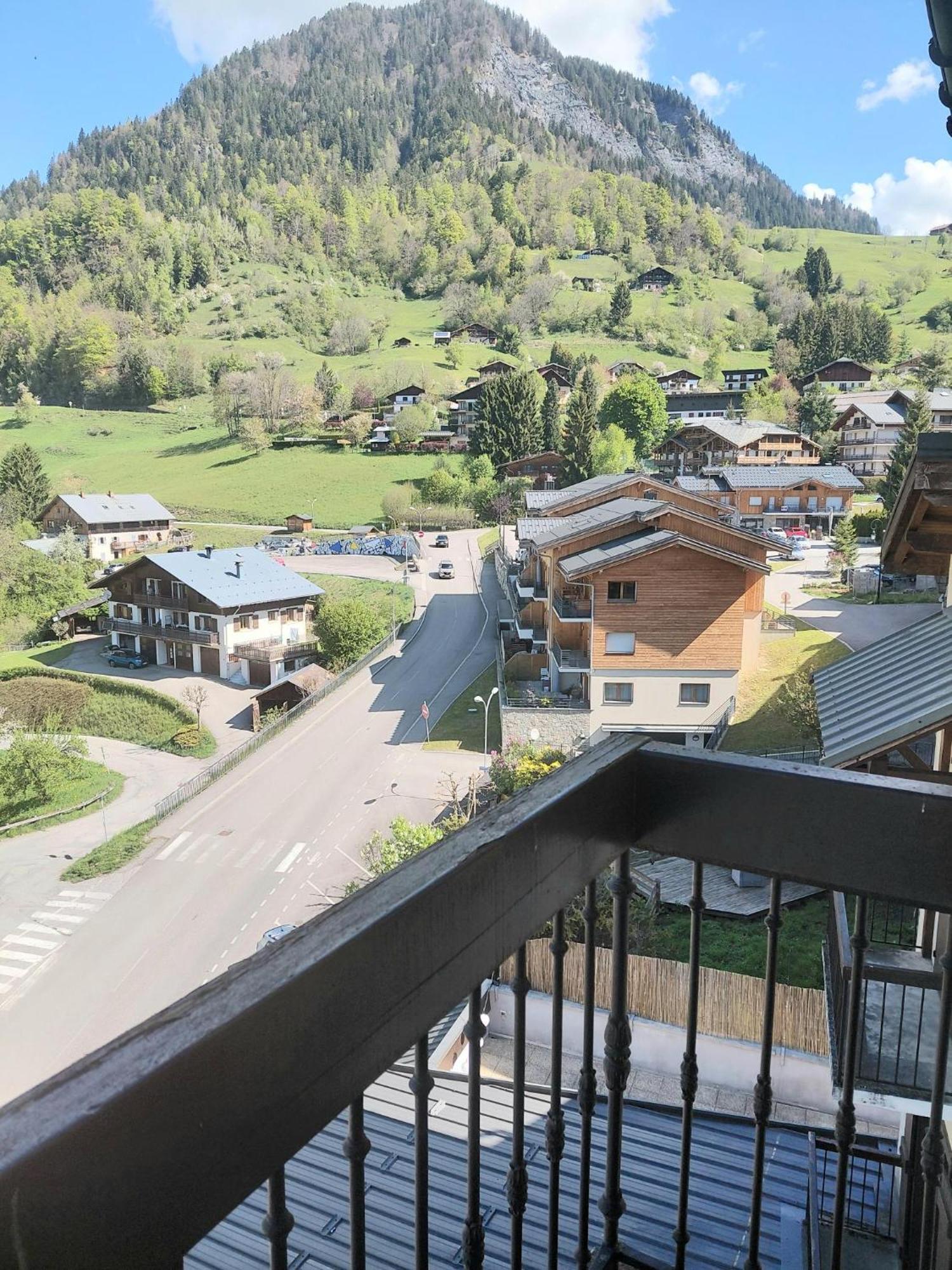 Hotel Le Montblanc Flumet Exterior photo
